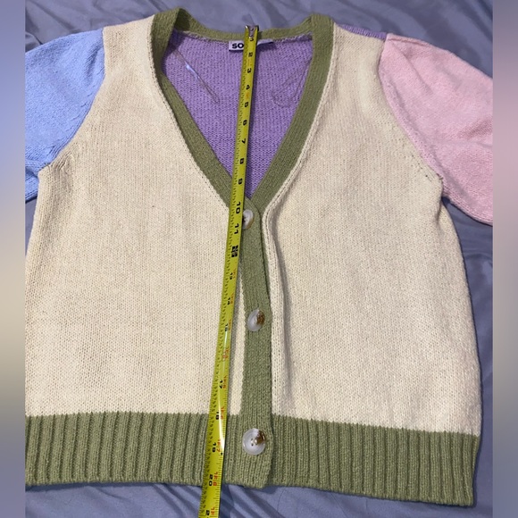 Short Sleeve button up pink, green, purple, yellow sweater - Picture 4 of 5